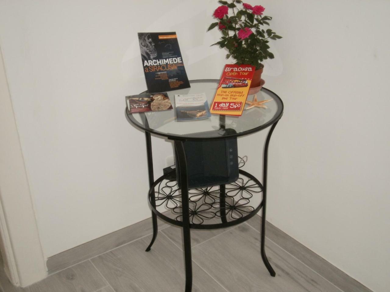 Casa Fean - Posto Auto Riservato Apartment Сиракуза Екстериор снимка